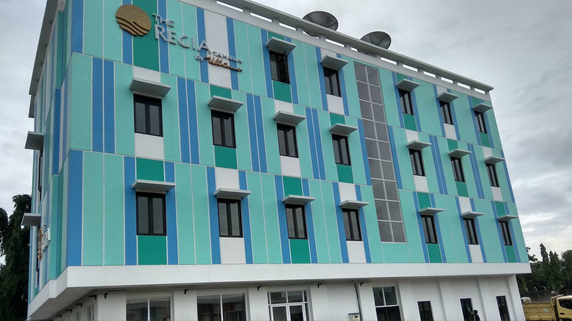 Collection O Bekasi Timur Near Gedung Juang Formerly Regia Tambun Exteriör bild